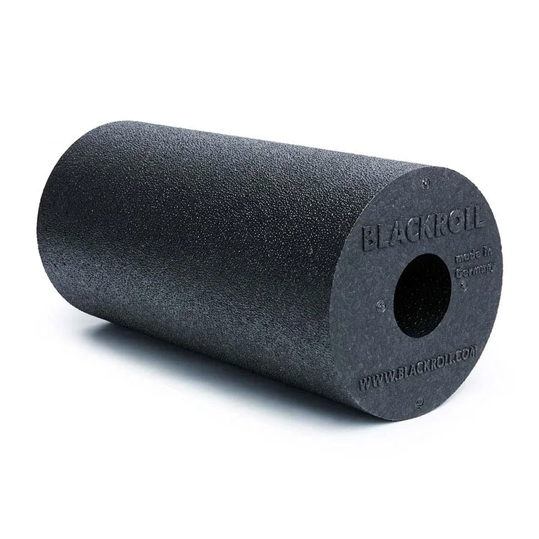 BLACKROLL Standard čierny masážny valec - GYMSPORT.sk Čierny masážny valec BLACKROLL Standard s rozmermi 30 × 15 cm